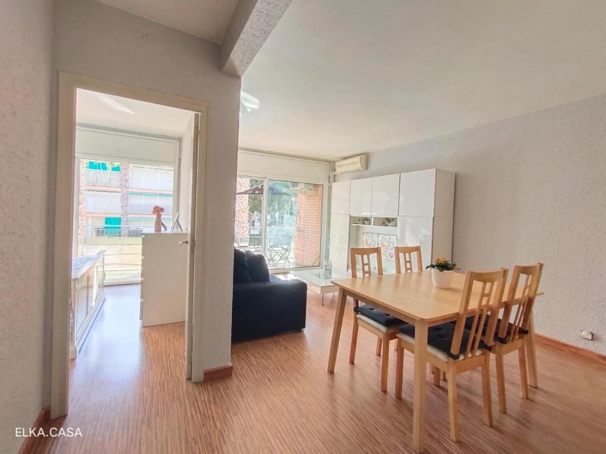 Apartamento Muy Luminoso En Segunda Linea De Mar Apartment Roda de Bera Ngoại thất bức ảnh